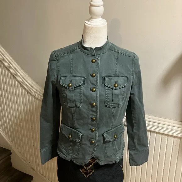Military Jacket with Gold Buttons - Picture 4 of 9